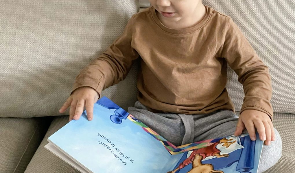 Lectura pentru bebelusi