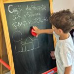 Cum a fost experiența noastră cu grădinița la 1 an și 9 luni și apoi la 3 ani și jumătate? Despre acomodare, lacrimi, pauza de un an și patru luni și revenirea complet diferită a lui Tudor.